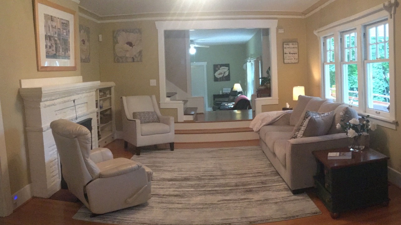Photo of Livingroom in Seahurst