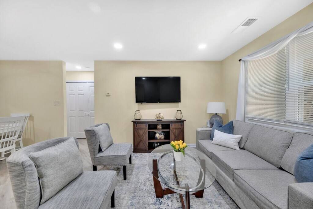 Photo of Livingroom in Charlotte