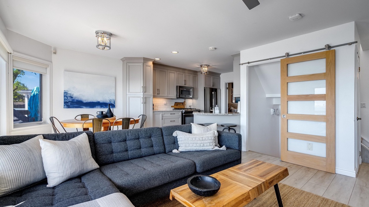 Photo of Livingroom in Leamington