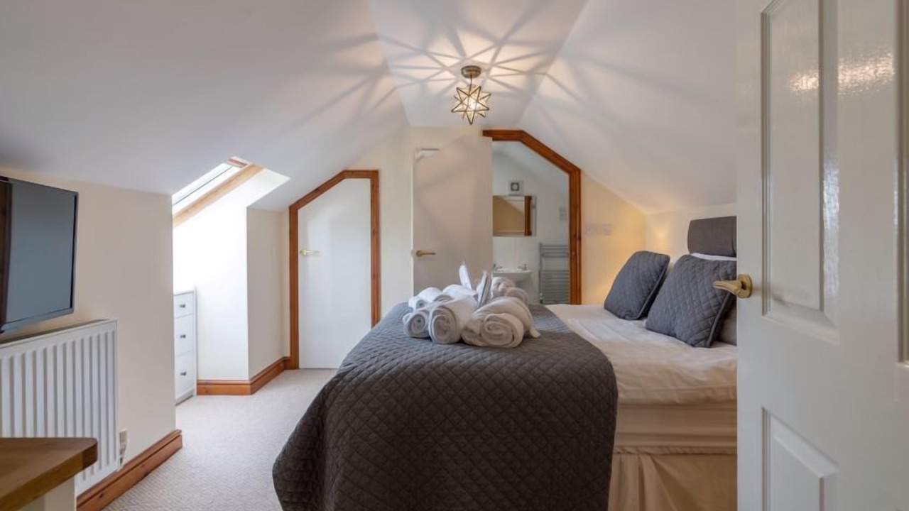 Photo of Others in Pentney