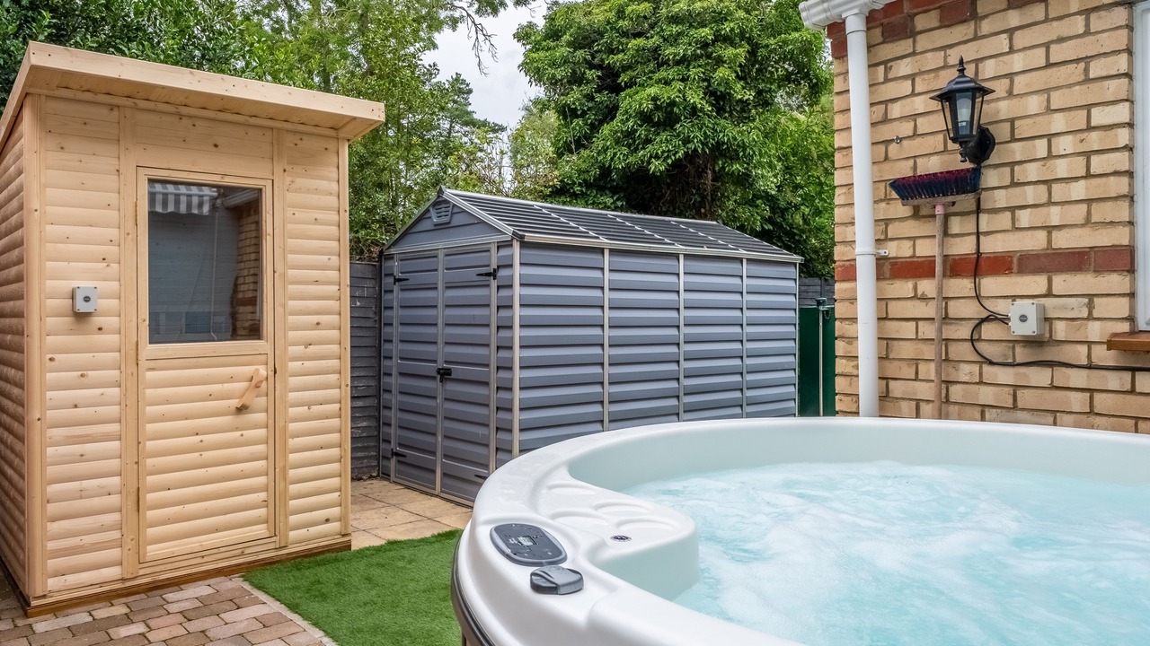 Photo of Others in Pentney