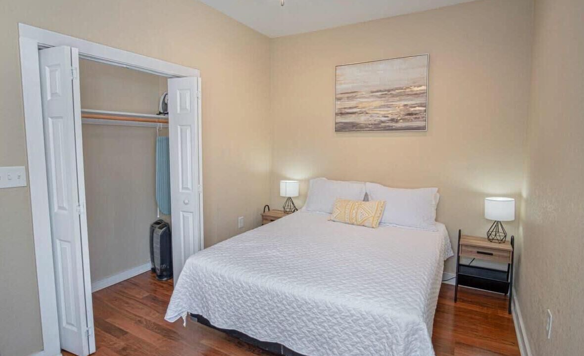 Photo of Bedroom in Near East Side