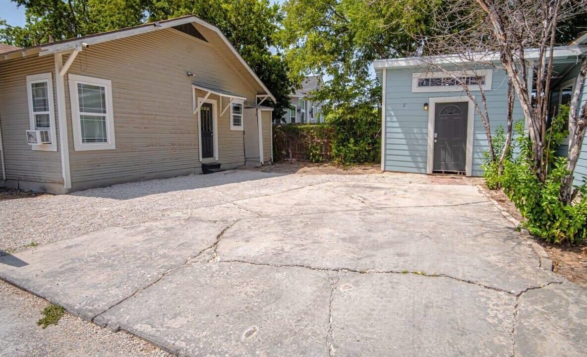 Photo of Outdoor in Near East Side