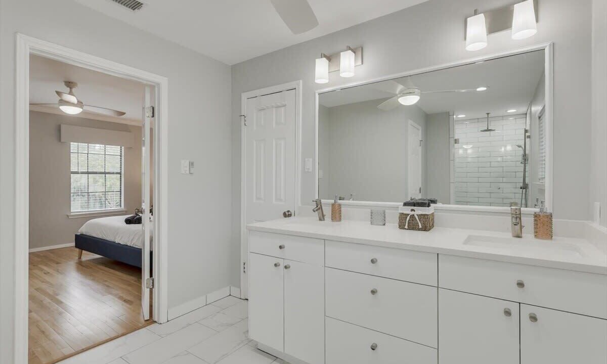 Photo of Bathroom in Plano