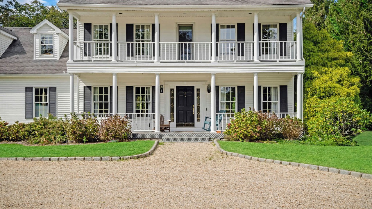 Photo of Others in Laurel