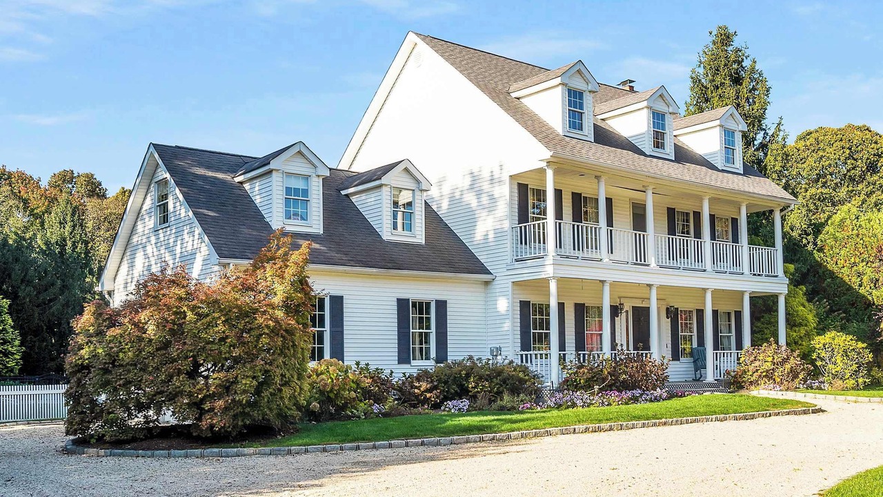 Photo of Others in Laurel