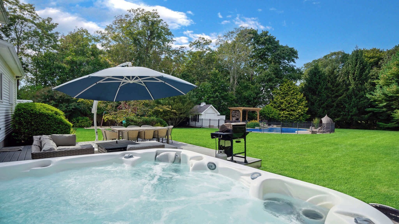 Photo of Others in Laurel