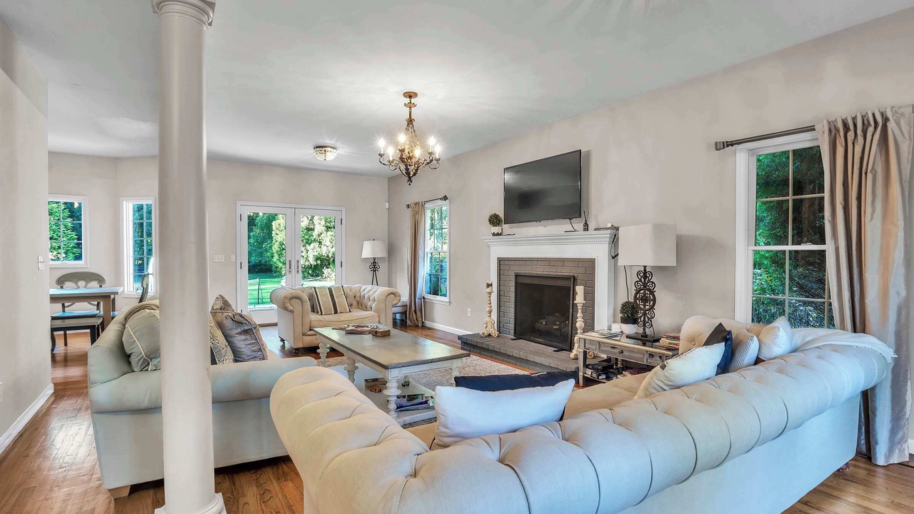 Photo of Outdoor in Laurel