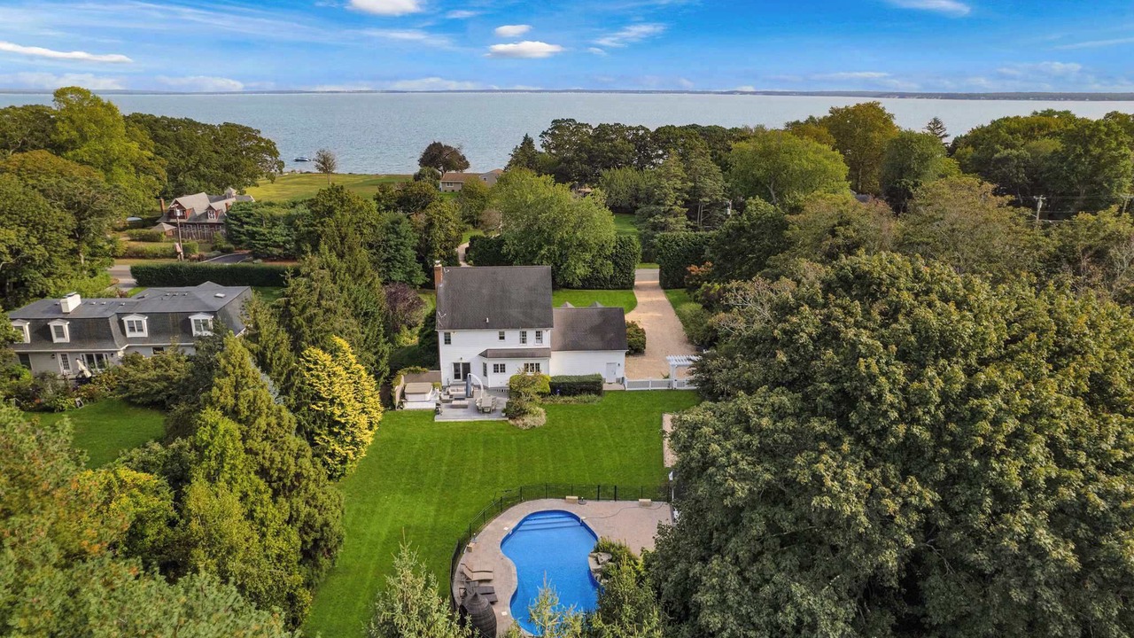 Photo of Others in Laurel