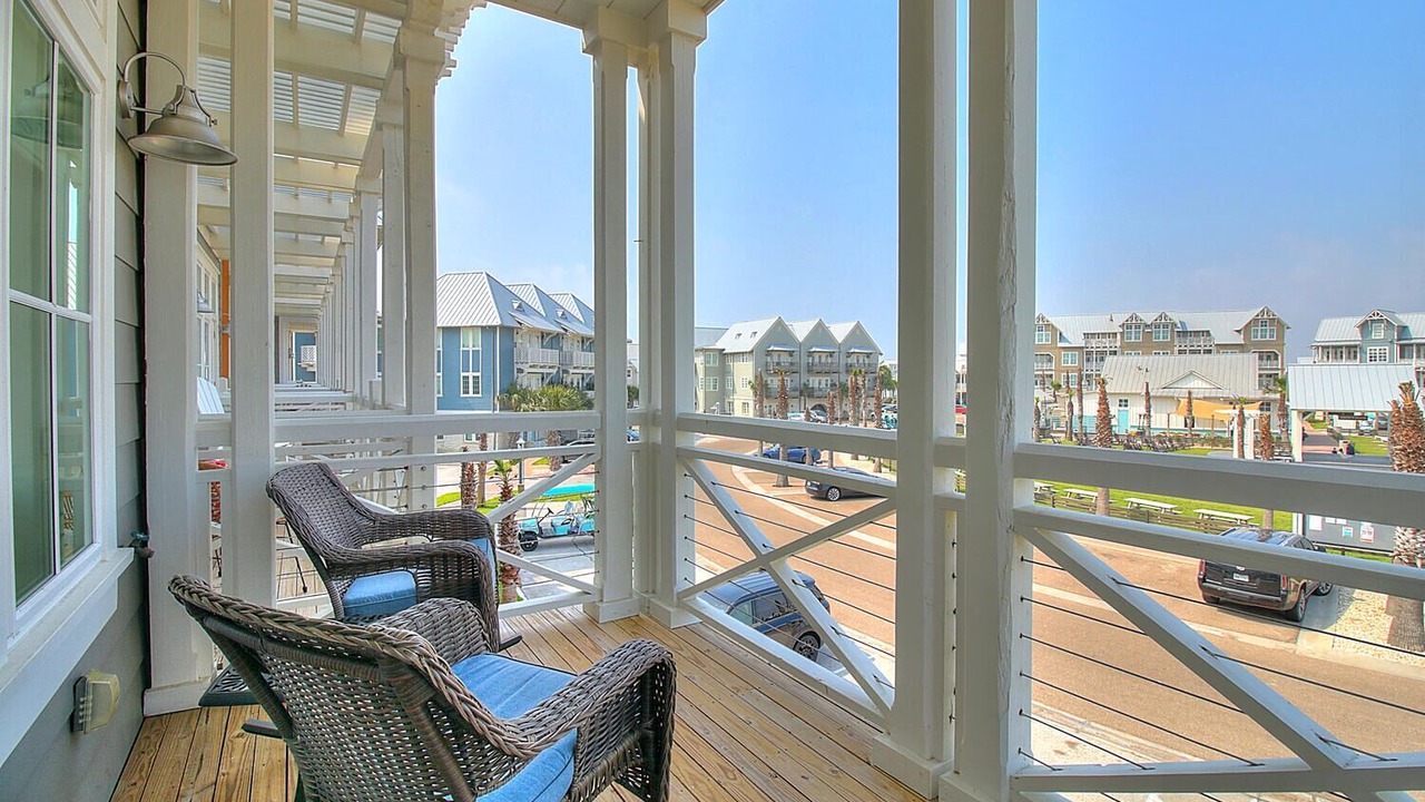 Photo of Patio Balcony in Cinnamon Shore