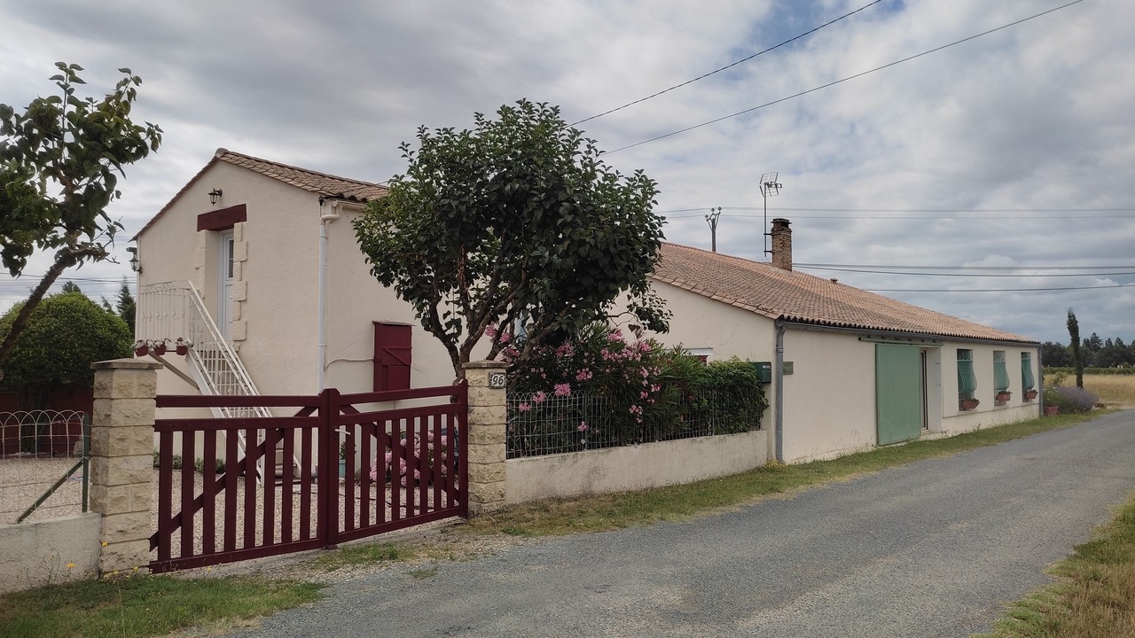 Photo of Outdoor in Pineuilh