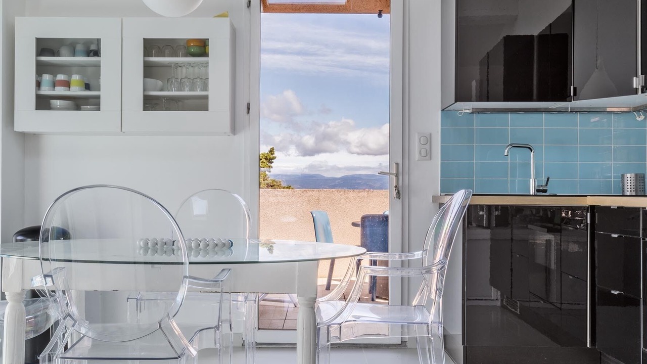 Photo of Others in Escales