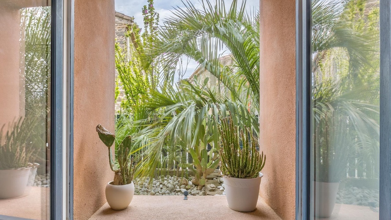 Photo of Others in Escales