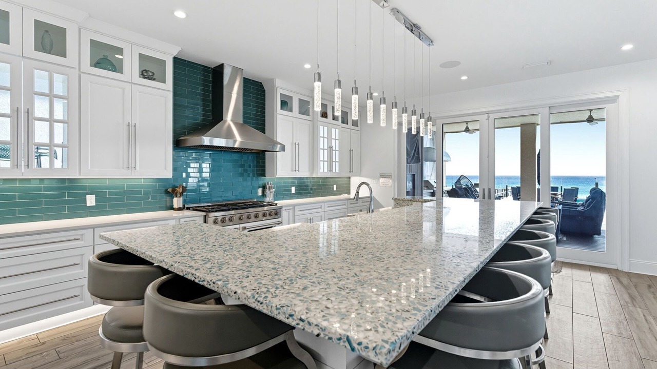 Photo of Livingroom in Crystal Beach