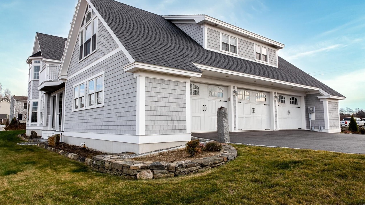 Photo of Outdoor in Mid-Coast and Islands