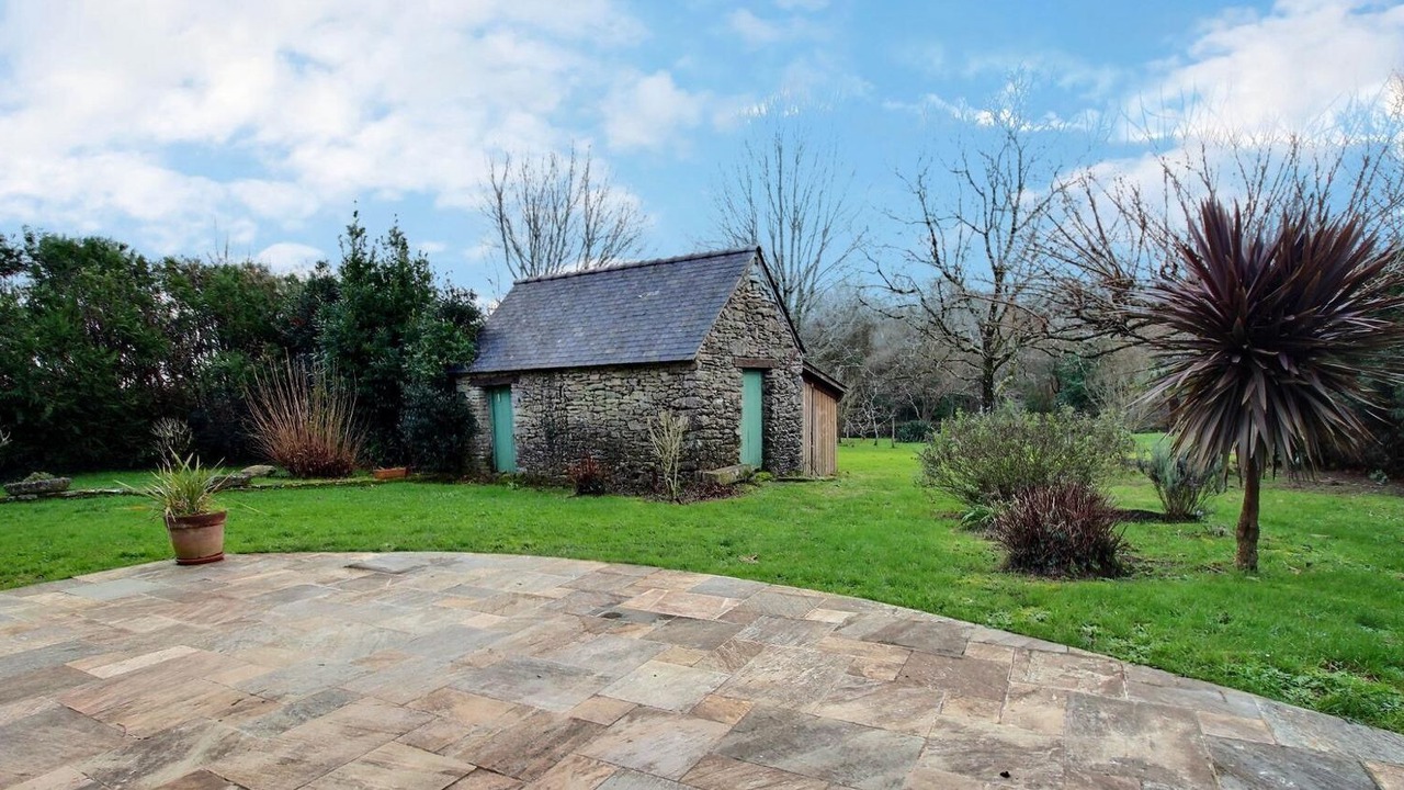Photo of Outdoor in Ferel