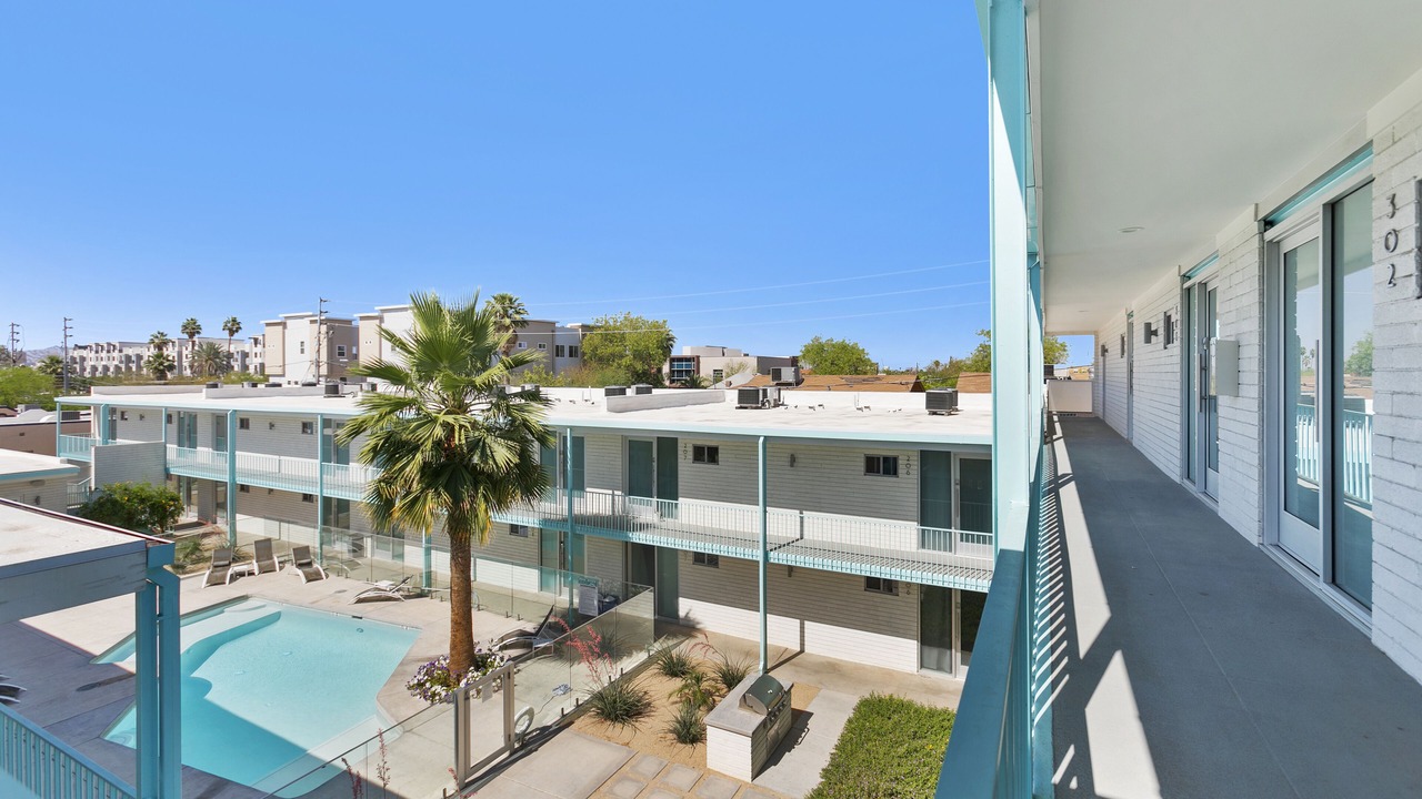 Photo of Patio Balcony in Roosevelt