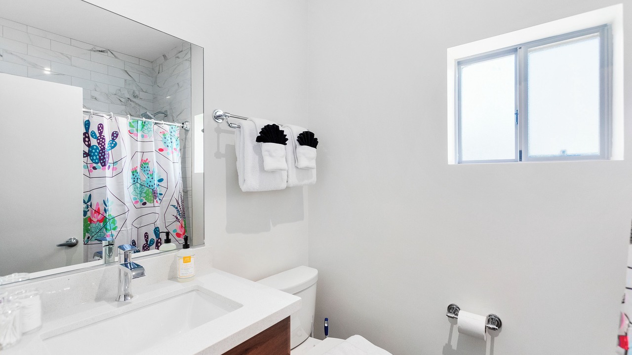 Photo of Bathroom in Roosevelt