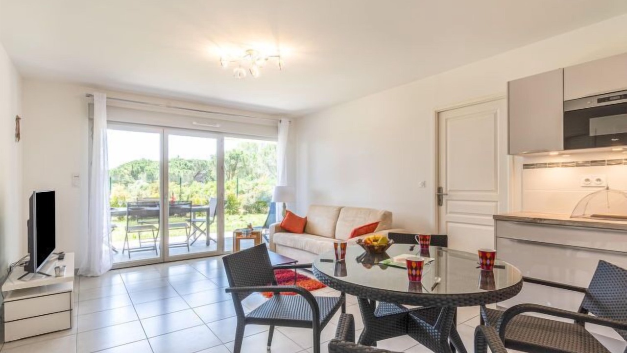 Photo of Bedroom in Frejus