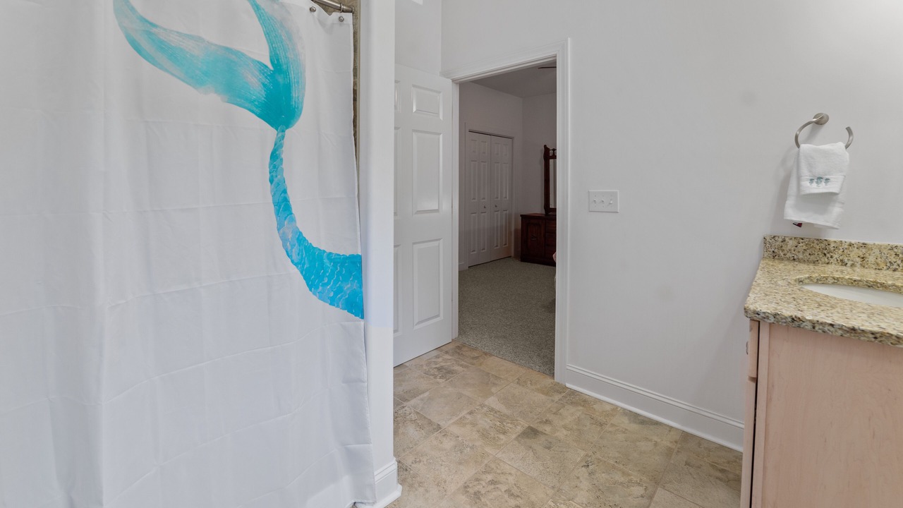 Photo of Bathroom in Oriental