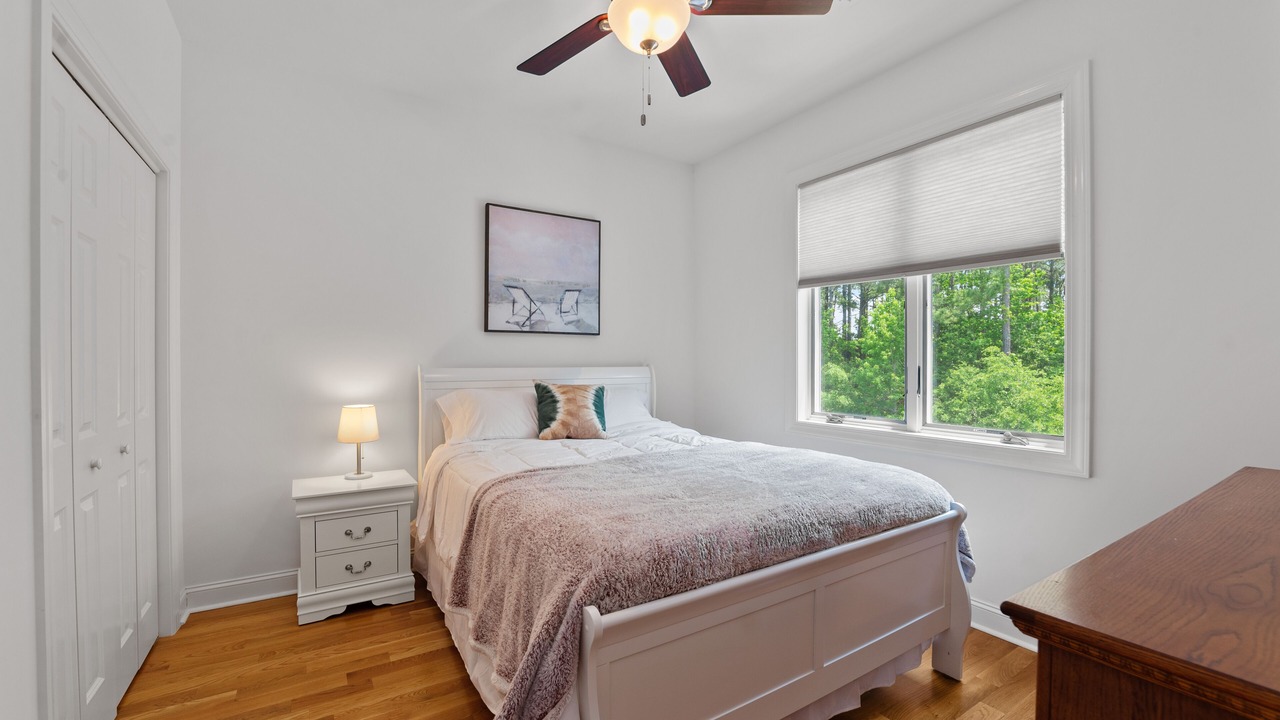 Photo of Bedroom in Oriental