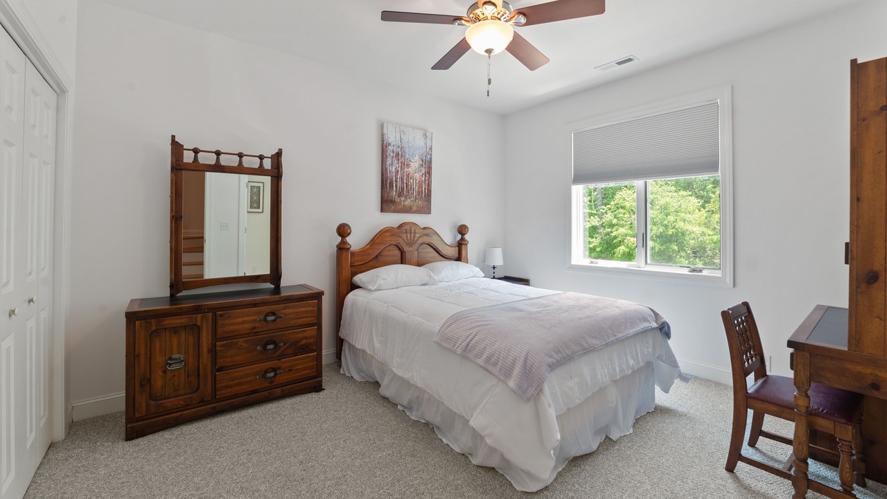 Photo of Bedroom in Oriental