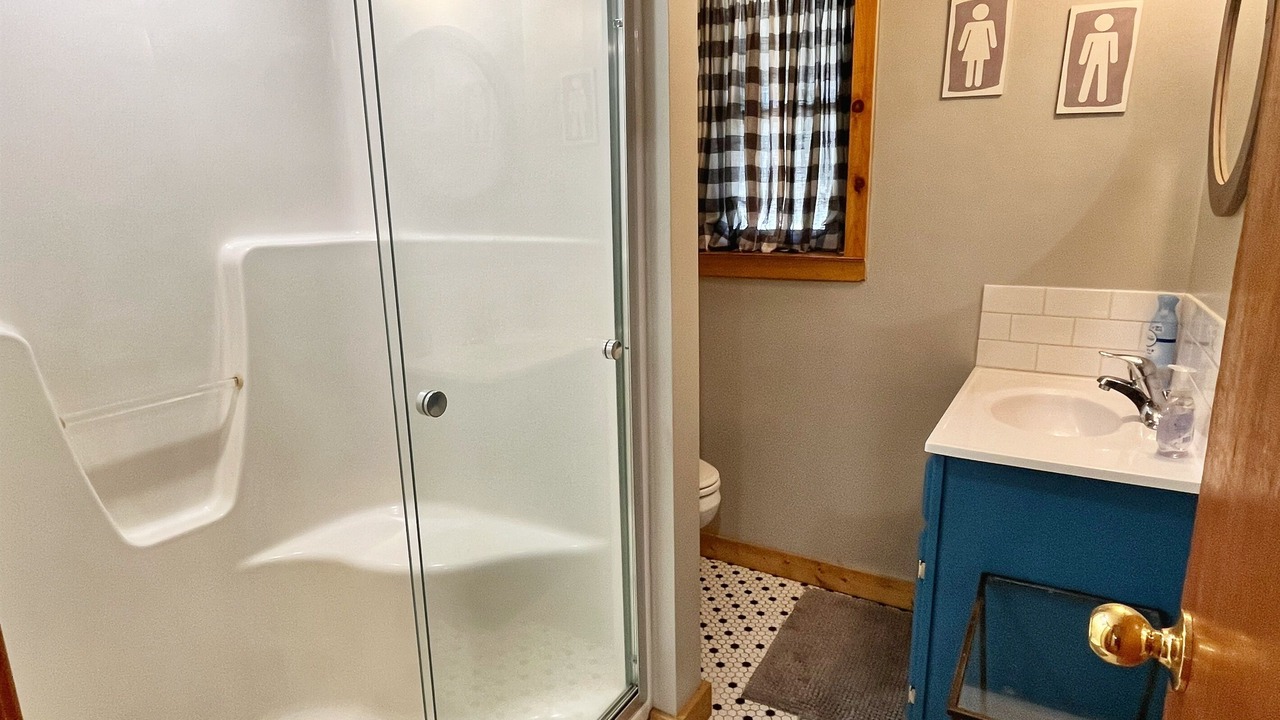 Photo of Bathroom in Rileyville