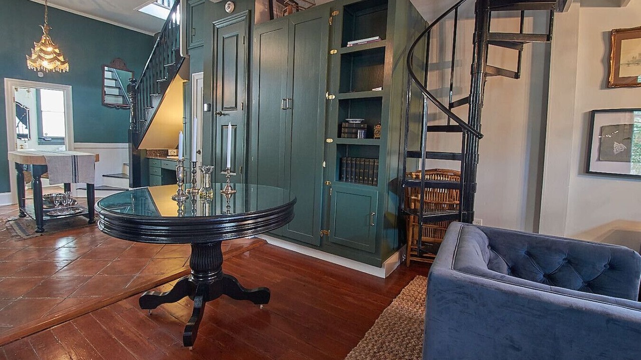 Photo of Livingroom in Faubourg Delachaise