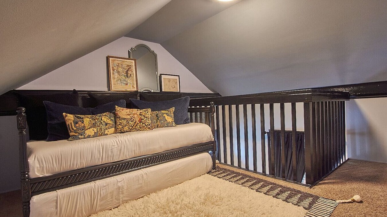 Photo of Bedroom in Faubourg Delachaise