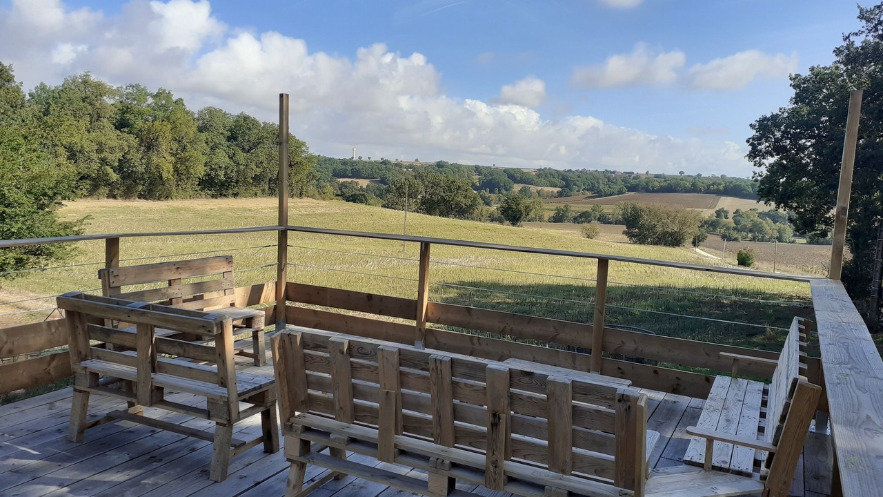 Photo of Outdoor in Maubec