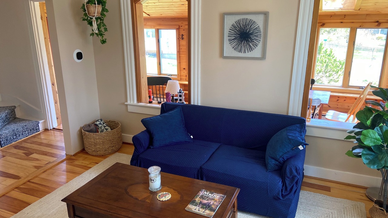 Photo of Livingroom in Hulls Cove