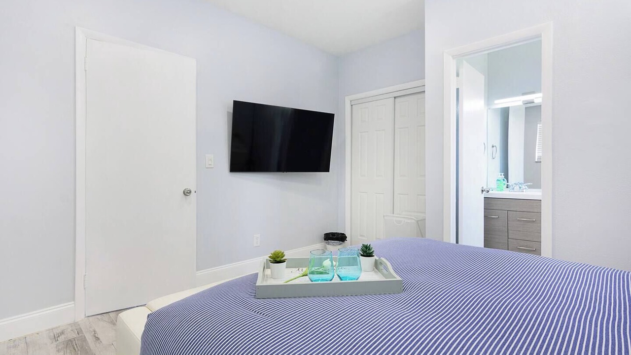 Photo of Bedroom in Hollywood