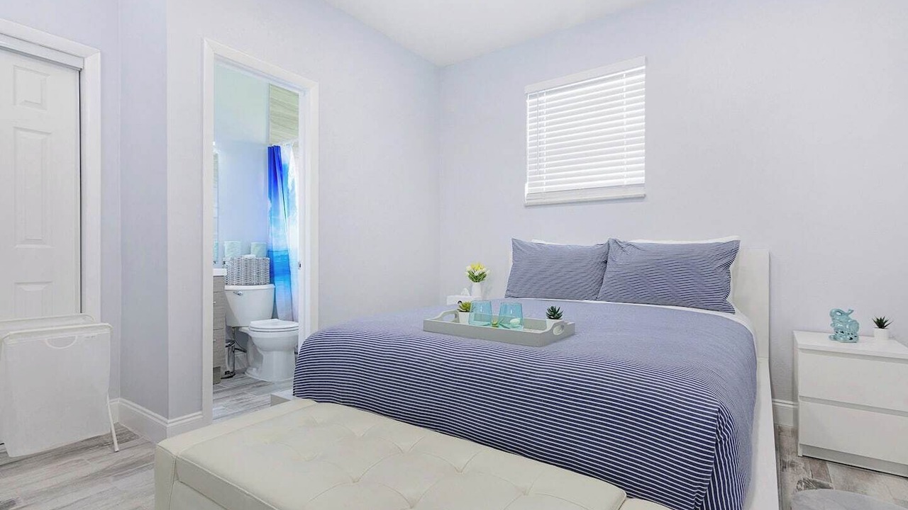 Photo of Bedroom in Hollywood