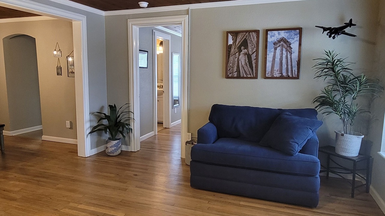 Photo of Livingroom in Stephenville