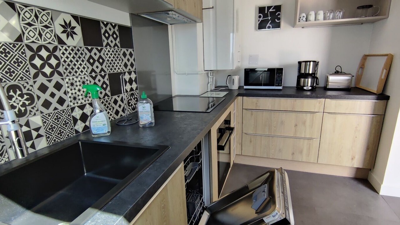 Photo of Kitchen in Damgan