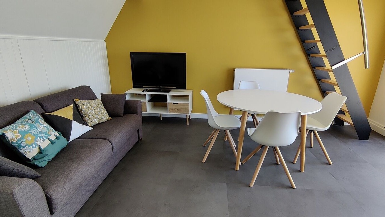 Photo of Livingroom in Damgan