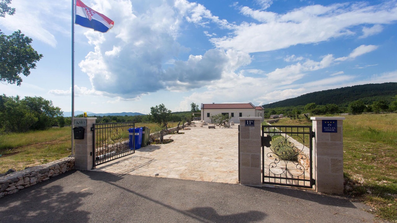 Photo of Others in Lovrec
