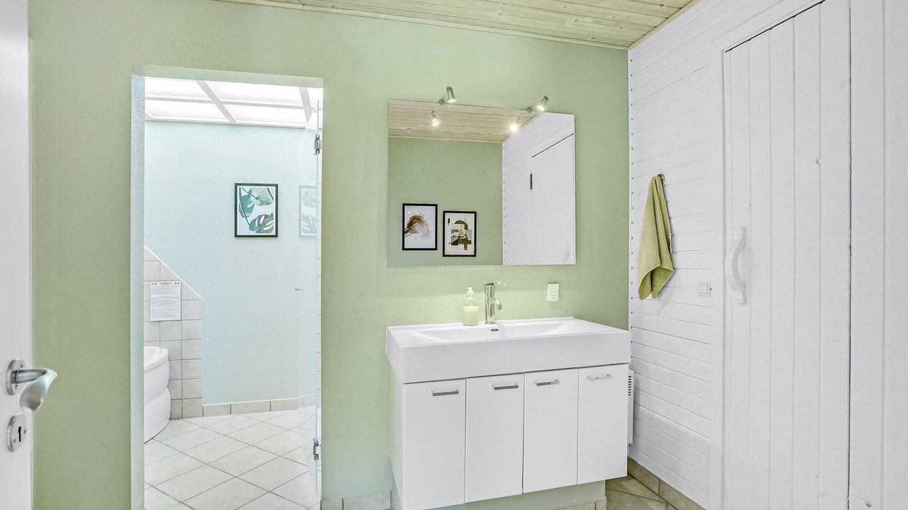 Photo of Bathroom in Farso