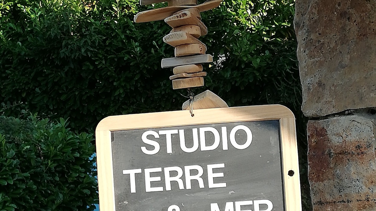 Photo of Outdoor in Dragey-Ronthon