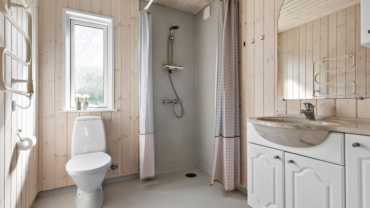 Photo of Bathroom in Hvalpsund