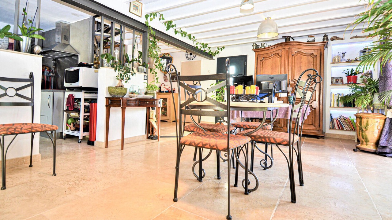 Photo of Bedroom in Le Pontet