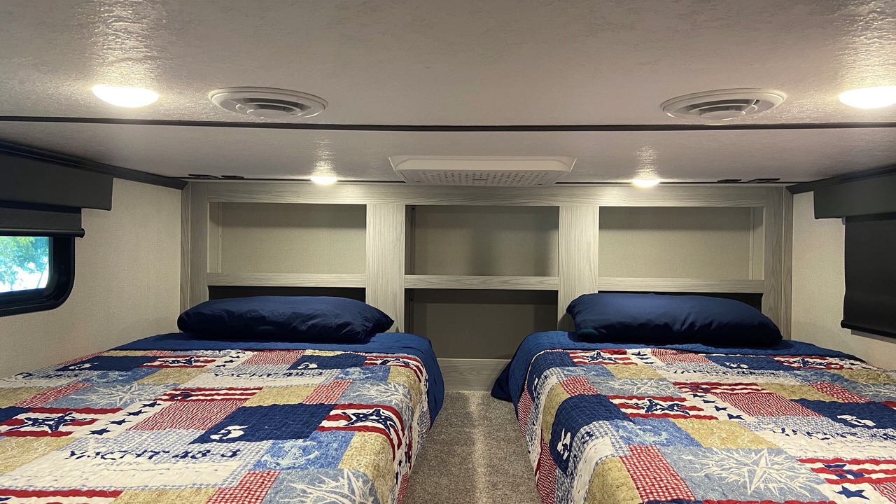 Photo of Bedroom in Mayes County