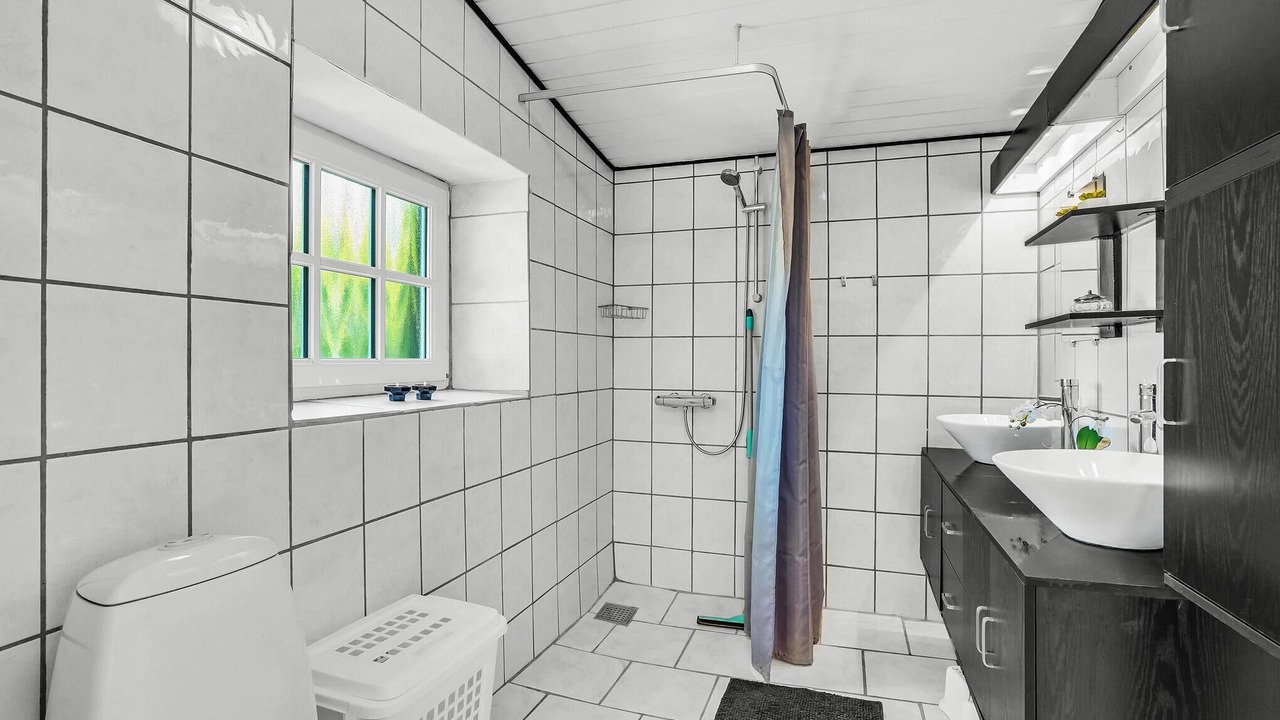 Photo of Bathroom in Arrild Ferieby