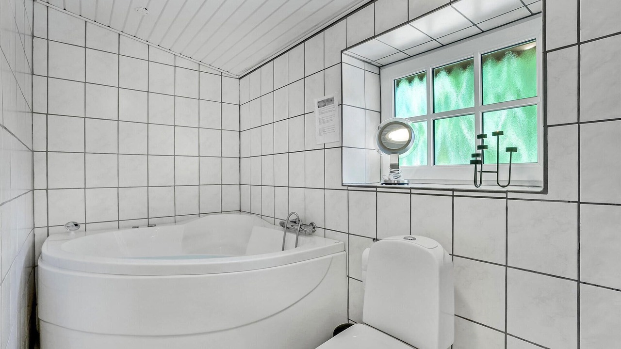 Photo of Bathroom in Arrild Ferieby