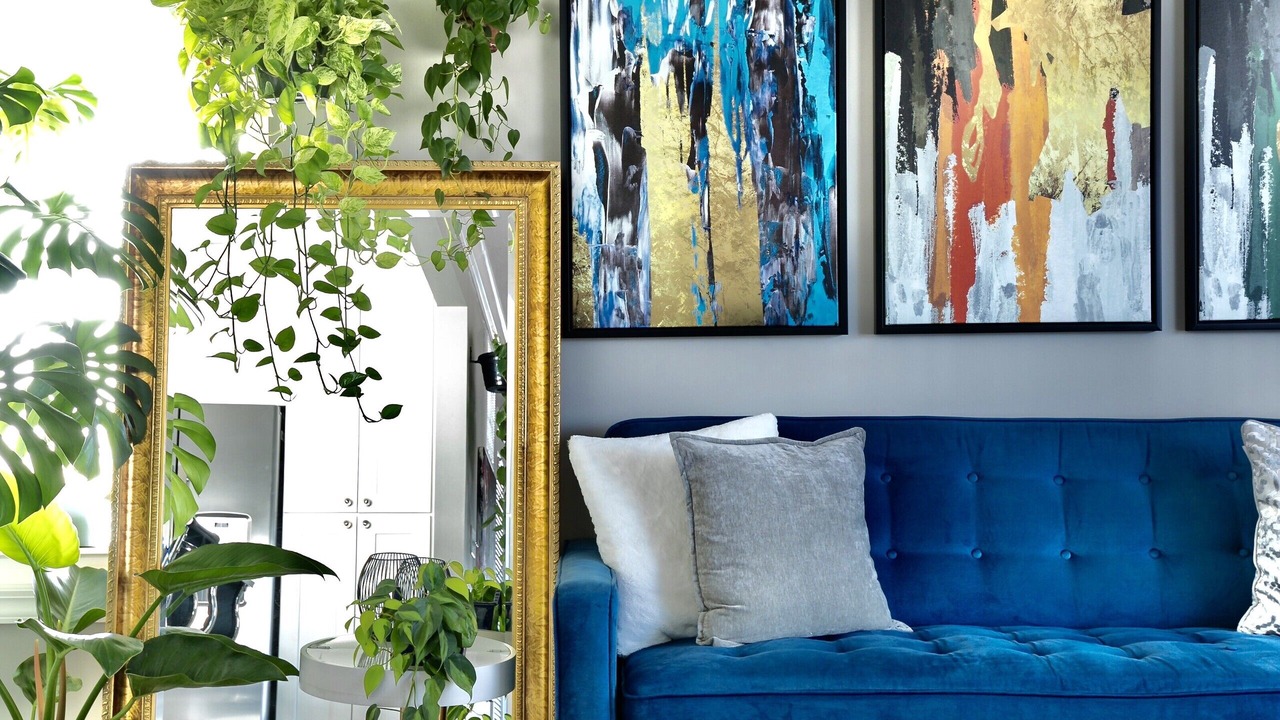 Photo of Livingroom in St. Louis
