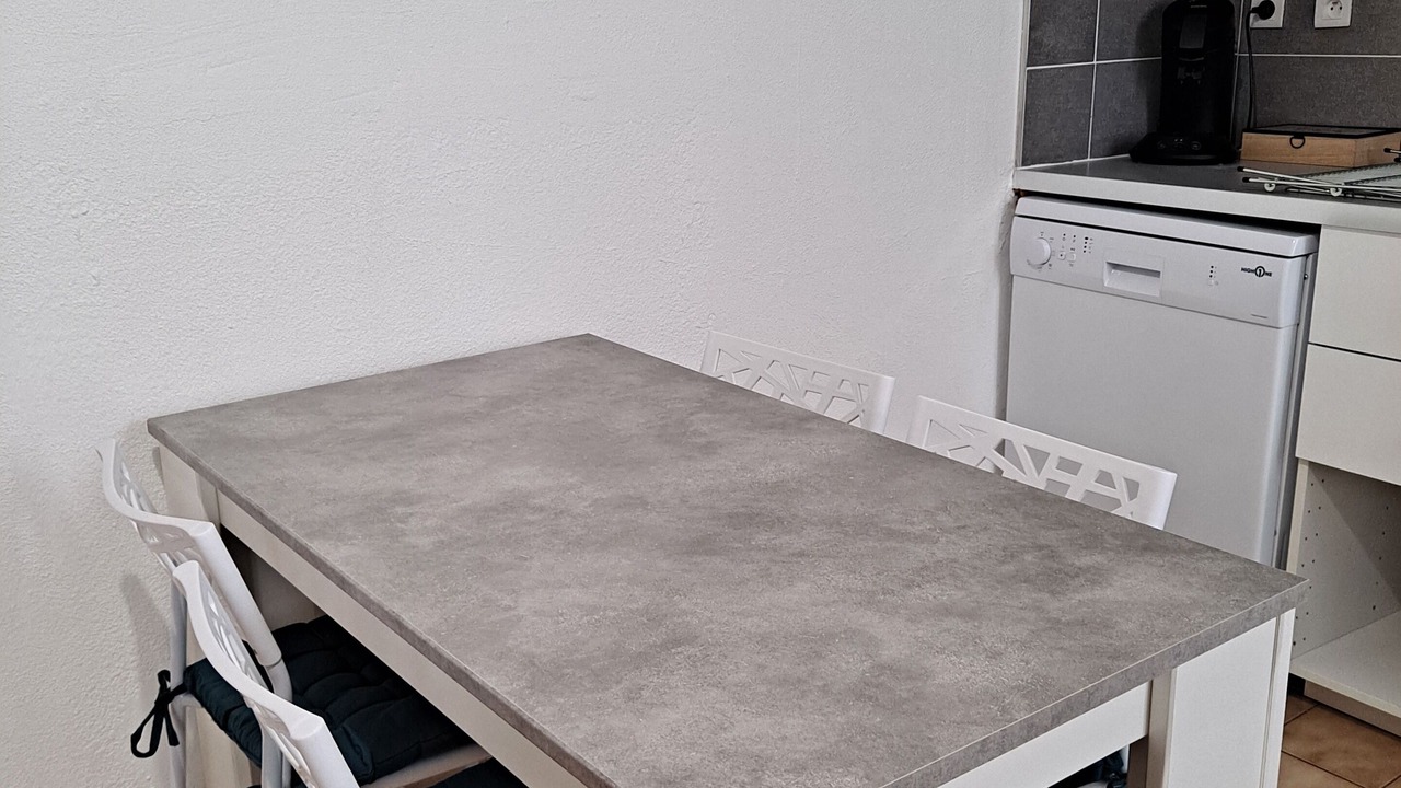 Photo of Others in Faubourg