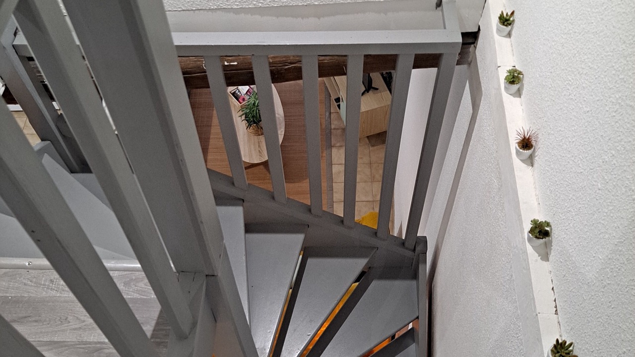 Photo of Others in Faubourg