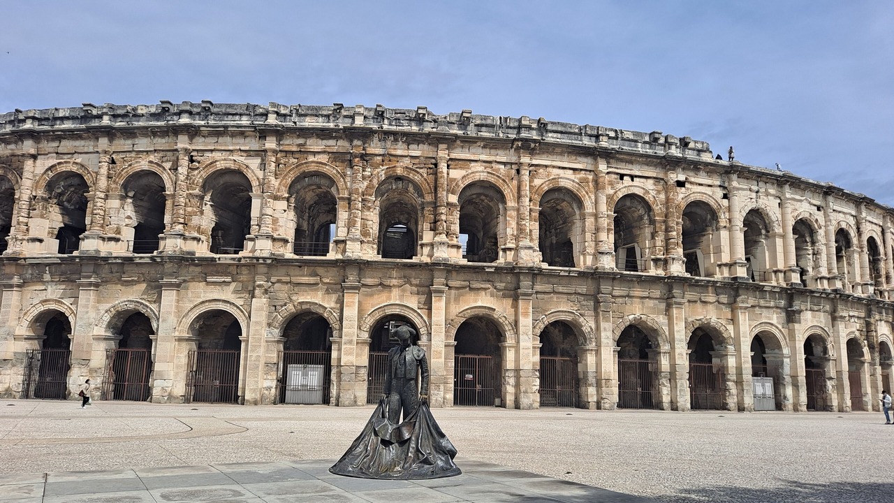 Photo of Others in Faubourg