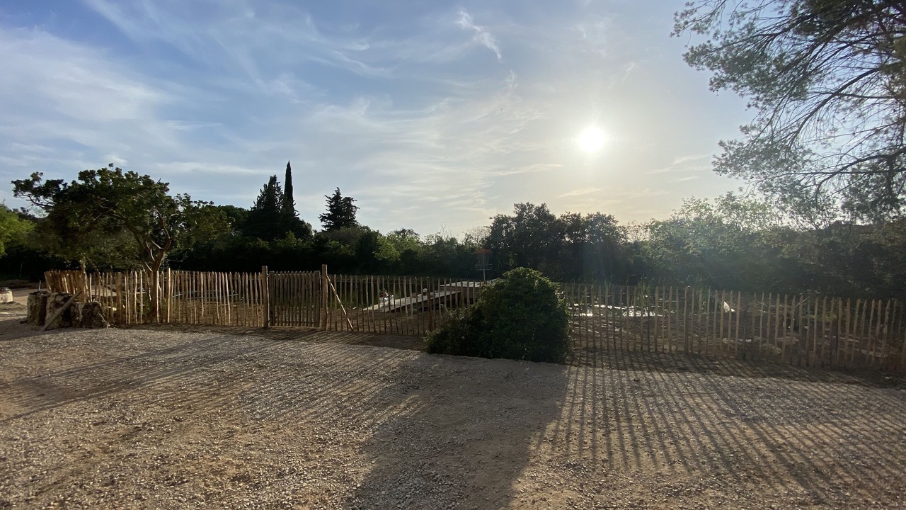 Photo of Outdoor in Junas