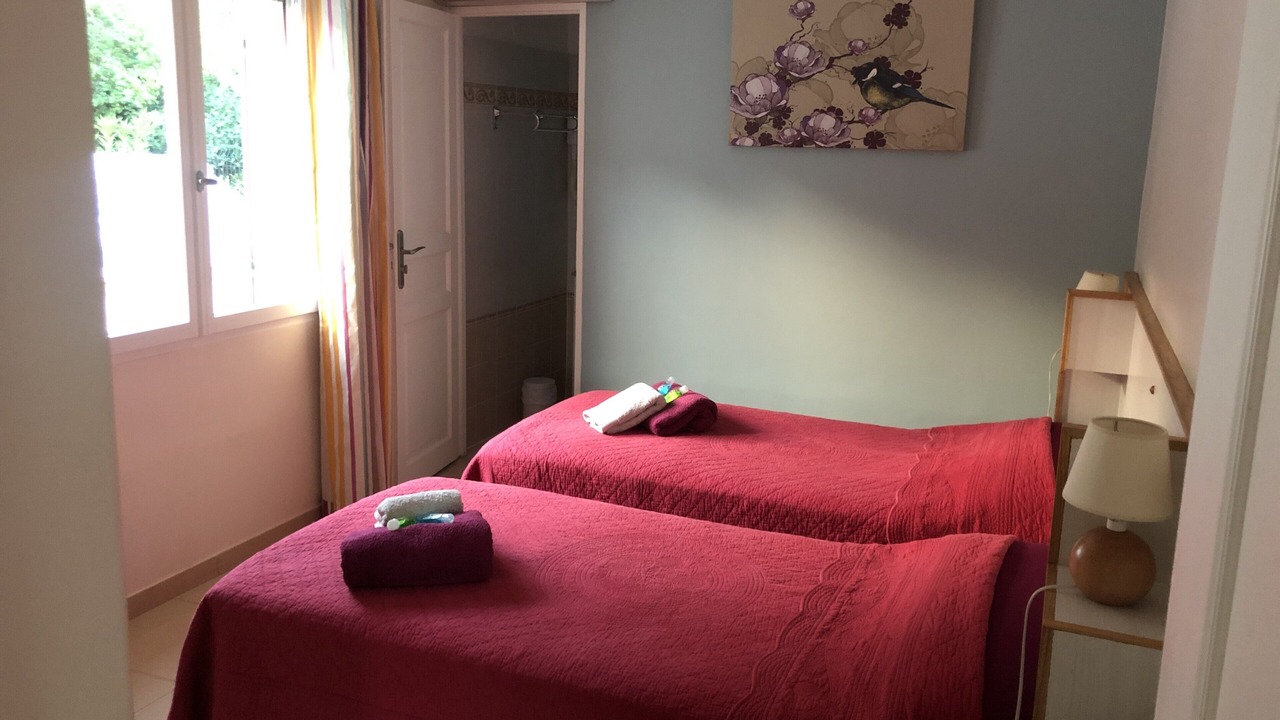 Photo of Bedroom in Ledenon